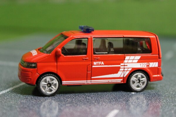 SIKU 146003800 A Feuerwehr-Einsatzleitwagen